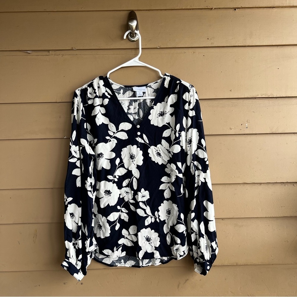 Liz Claiborne Floral Long Sleeve Blouse - Size LP - Modest Casual Lightweight